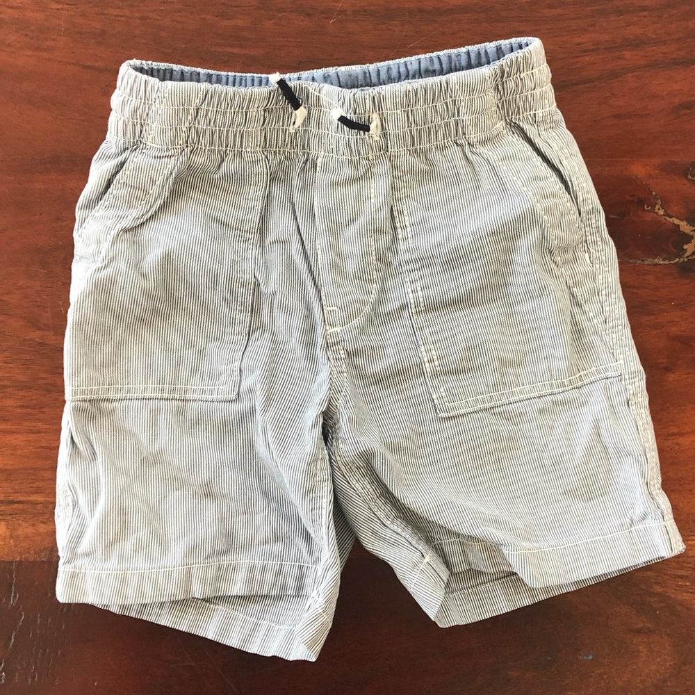 Blue pinstripe Gap boys shorts